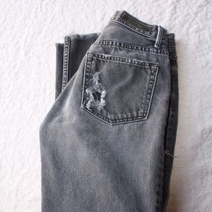 GRLFRND Karolina distressed denim